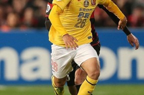 开云官网-网球赛场再起风云：塞北风暴队小胜燕山烈马队，脚步移动更到位轮换效果显现(火箭今天比赛全场回放)