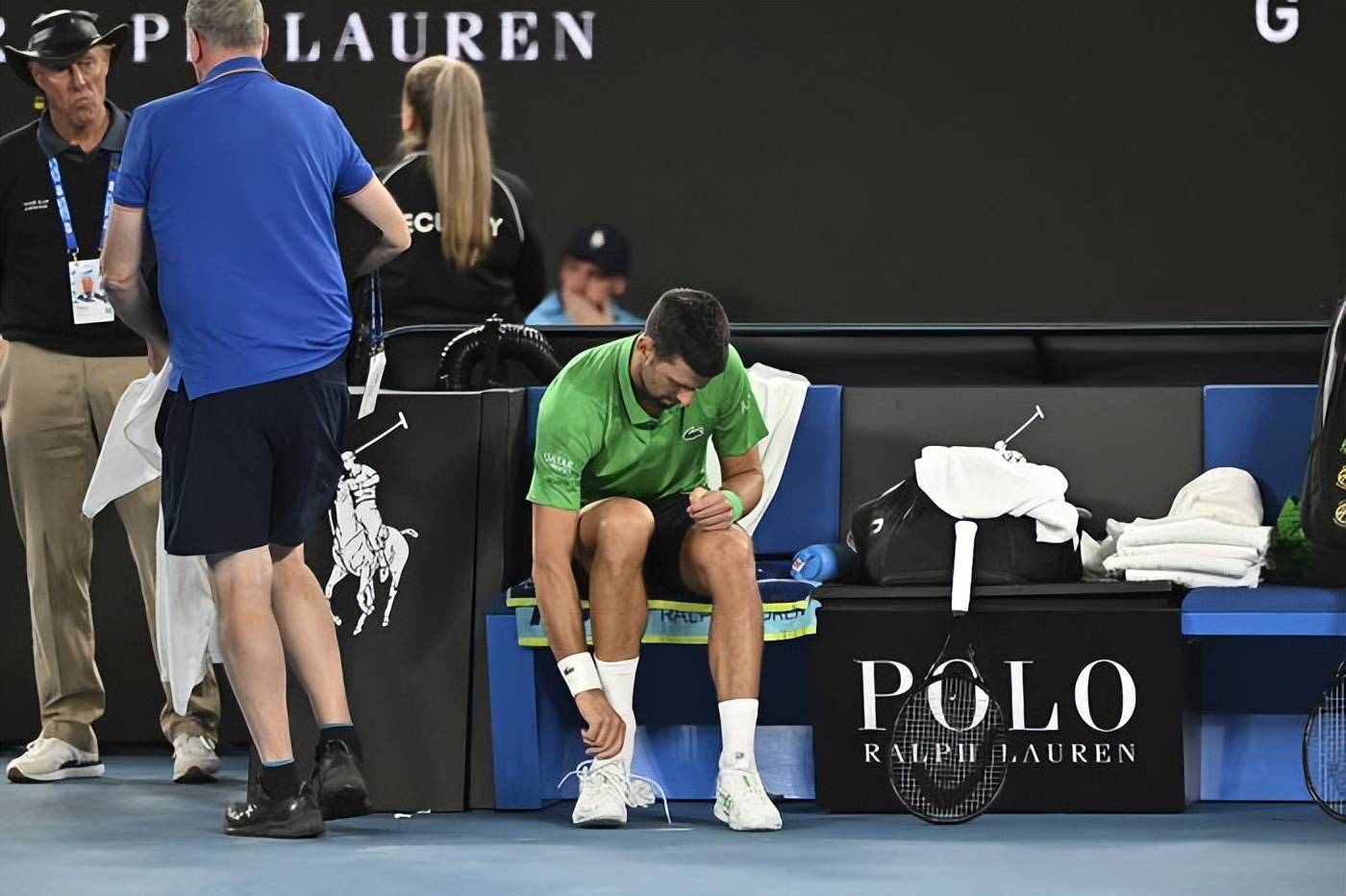 德约科维奇连续三场比赛得分超过夺冠赛后全明星赛焦点战，加时末段上海申花临场应变看傻球迷的简单介绍