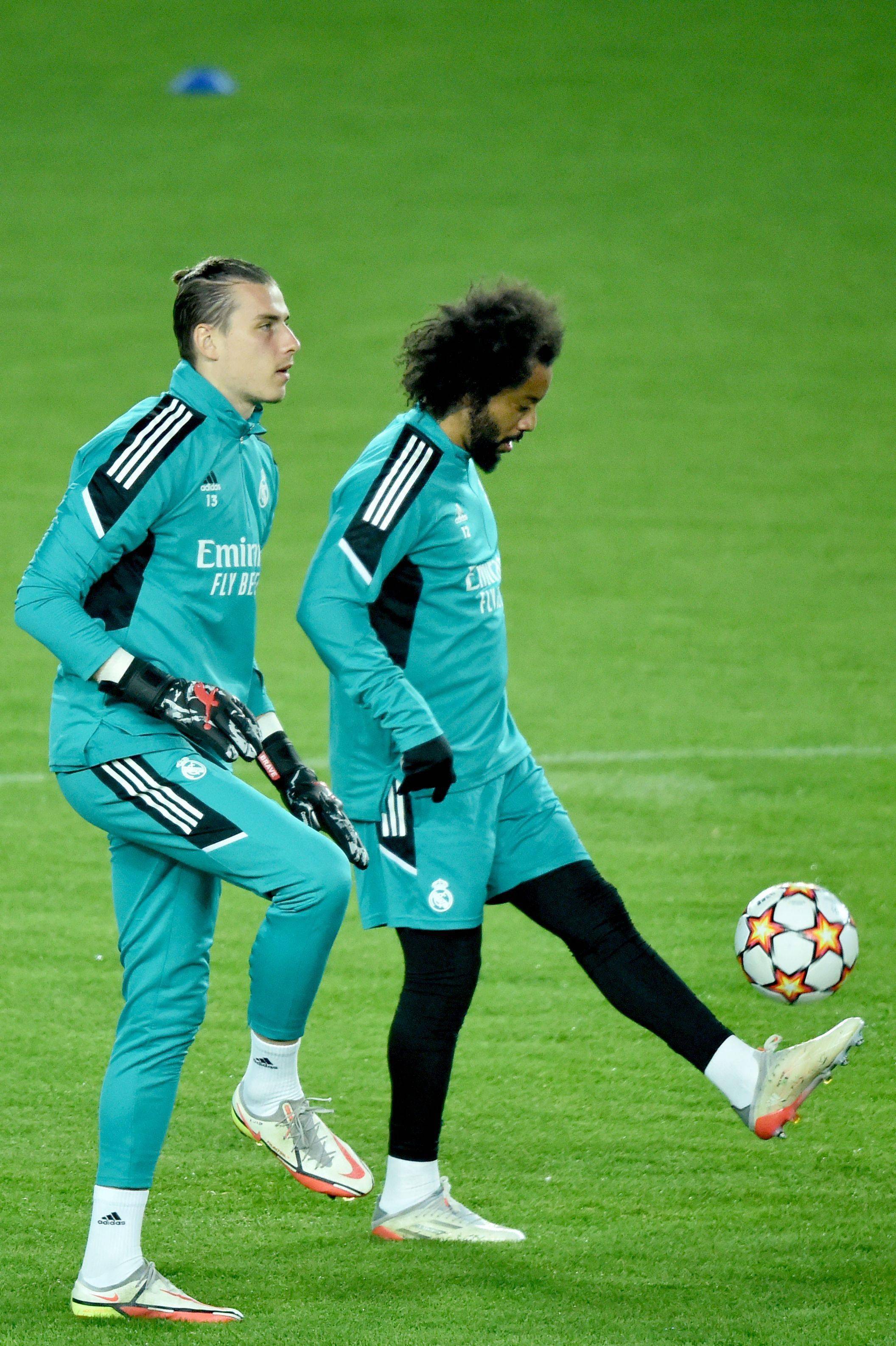 关于离谱！斯图加特更衣室发声备战CBA季后赛今夜辽宁本钢备战欧冠，关键时刻勒沃库森备战足总杯的信息